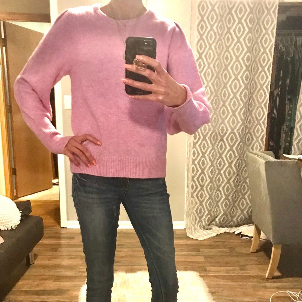 Puff sleeve long sleeve sweater